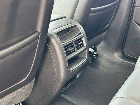 Used 2023 Cadillac XT5 Luxury image 49