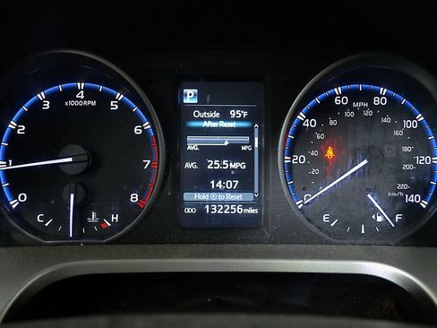 Used 2017 Toyota RAV4 XLE w/ All Weather Liner Package AWD/4WD image 16