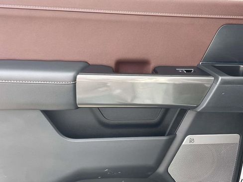 Used 2023 Ford F150 Lariat w/ Max Trailer Tow Package image 18