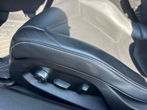 Used 2021 Chevrolet Corvette Stingray Preferred Cpe w/ Battery Protection Package RWD image 19