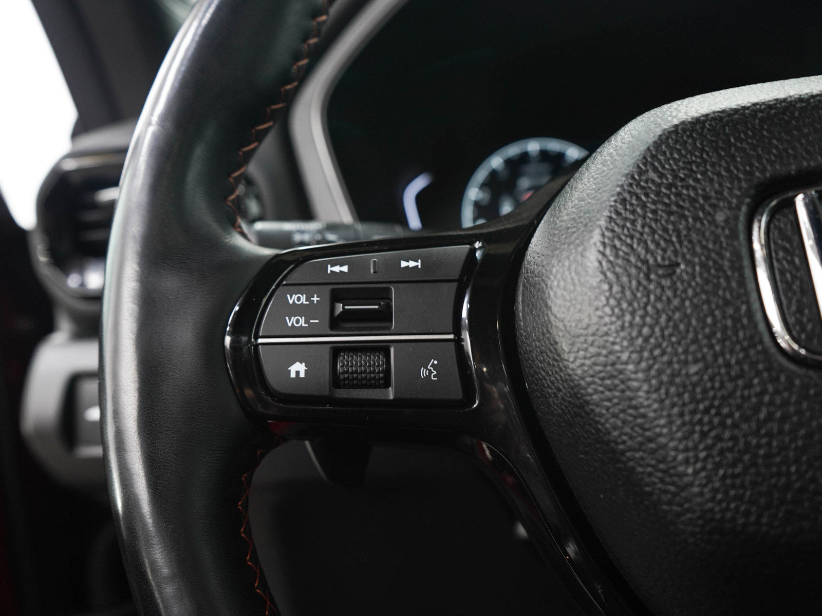Used 2023 Honda Pilot TrailSport image 27