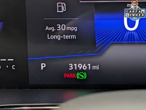 Used 2024 Volkswagen Taos SE w/ Panoramic Sunroof Package FWD image 20