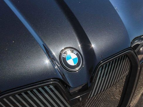Used 2026 BMW iX xDrive60 w/ Premium Package AWD/4WD image 11