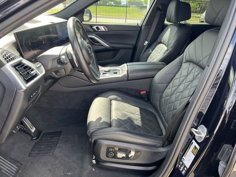 Used 2025 BMW X6 xDrive40i image 10