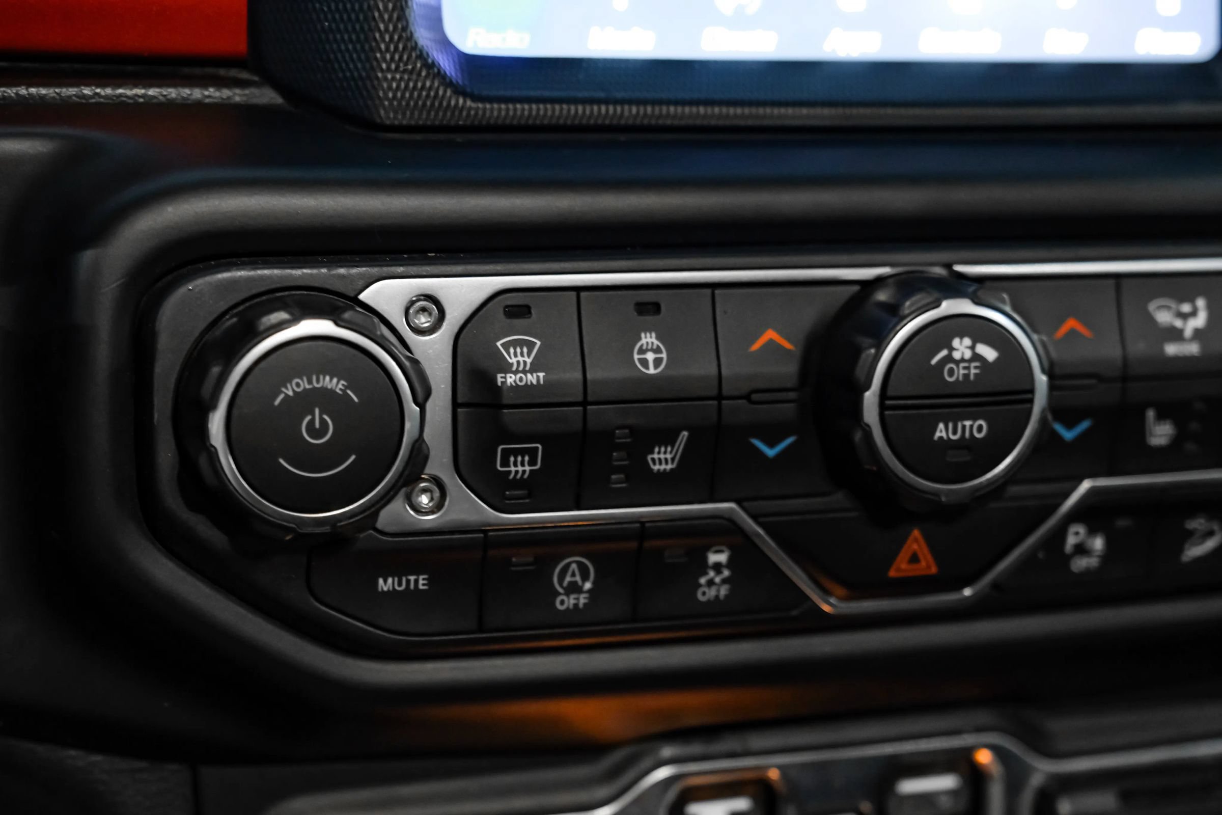 Used 2019 Jeep Wrangler Unlimited Rubicon AWD/4WD image 26