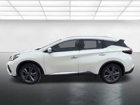 Used 2023 Nissan Murano Platinum image 2