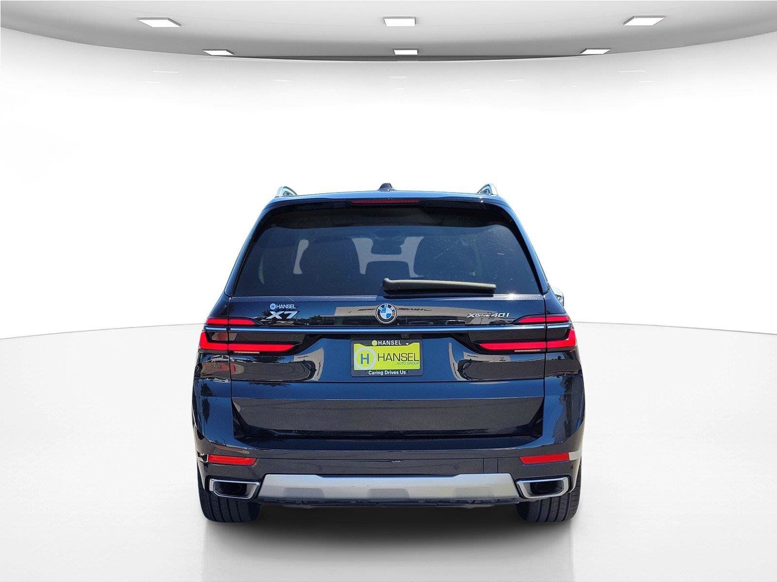 Used 2025 BMW X7 xDrive40i AWD/4WD image 8