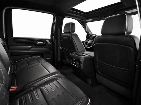 Used 2025 GMC Sierra 2500 AT4X AWD/4WD image 27