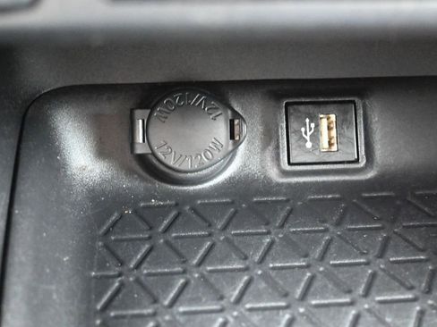 Certified 2024 Toyota RAV4 XLE w/ Convenience Package image 24