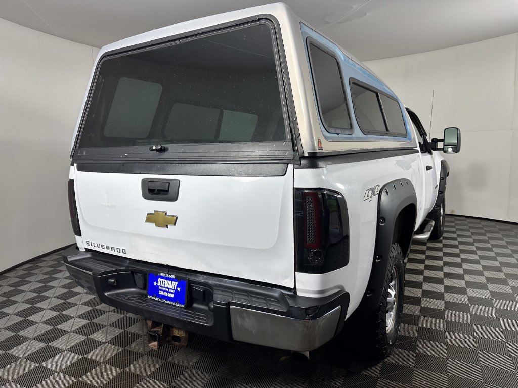 Used 2011 Chevrolet Silverado 2500 W/T w/ Snow Plow Prep Package AWD/4WD image 5