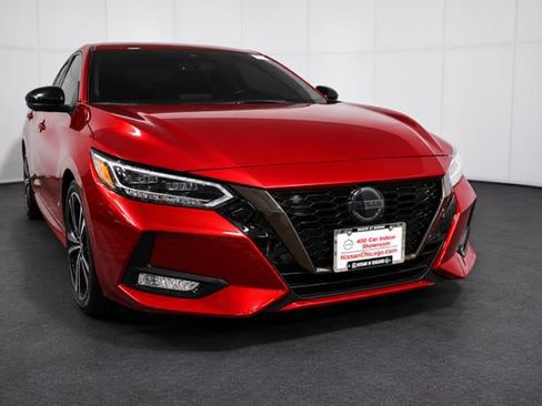 Used 2023 Nissan Sentra SR w/ SR Premium Package FWD image 3