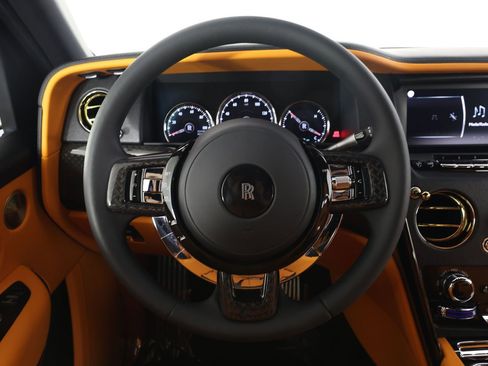Certified 2023 Rolls-Royce Cullinan Black Badge w/ Driver's Package AWD/4WD image 12