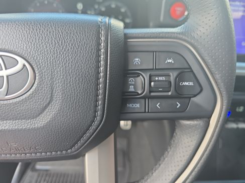 Used 2025 Toyota 4Runner TRD Sport Premium RWD image 15