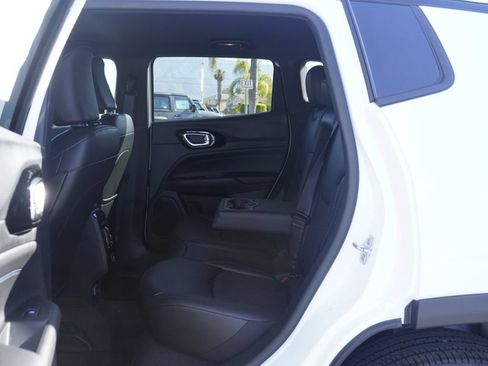 New 2026 Jeep Compass Latitude AWD/4WD image 23