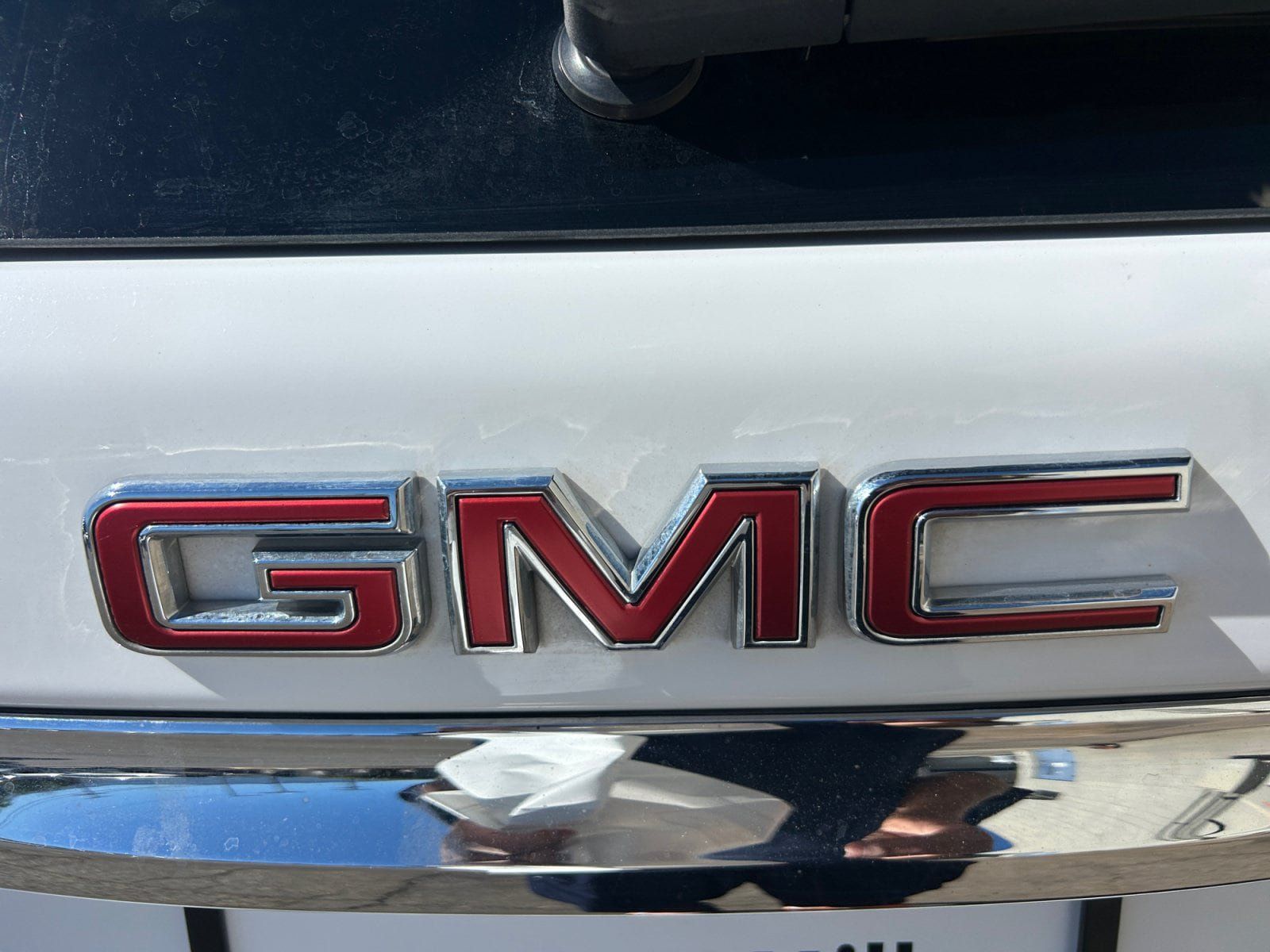 Used 2024 GMC Terrain SLE FWD image 28