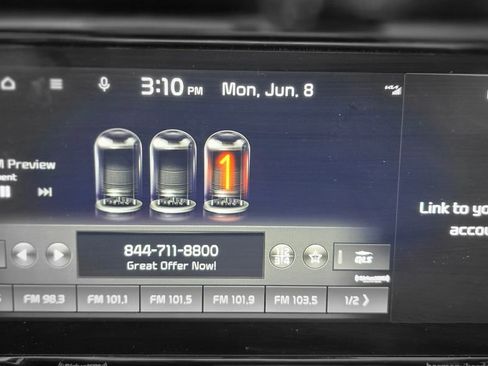 Used 2023 Kia Soul GT-Line w/ GT-Line Technology Package FWD image 30