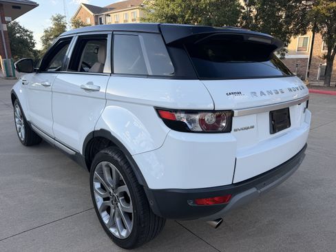 Used 2015 Land Rover Range Rover Evoque Prestige AWD/4WD image 5