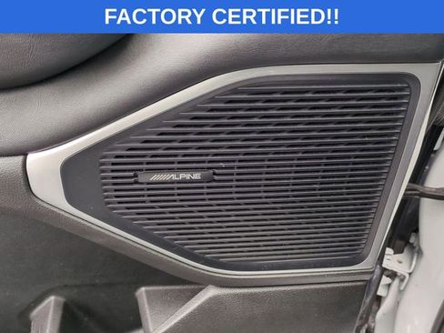 Certified 2024 Jeep Wagoneer Series II w/ Flexible Seating Group image 27