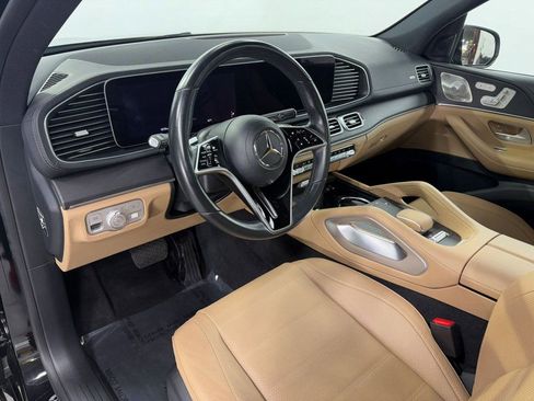 Used 2024 Mercedes-Benz GLE 580 4MATIC image 9