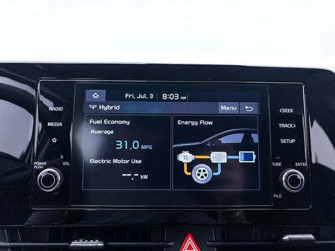 Used 2025 Kia Sportage LX FWD image 6