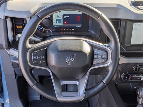 Used 2022 Ford Bronco Badlands image 27