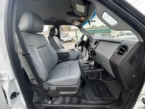 Used 2014 Ford F550 4x4 Crew Cab Super Duty image 22