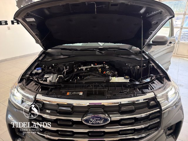 New 2026 Ford Explorer Active w/ Active Comfort Package RWD image 26