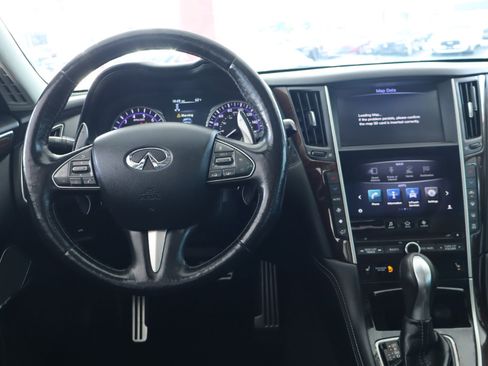 Used 2017 INFINITI Q50 Red Sport 400 image 17