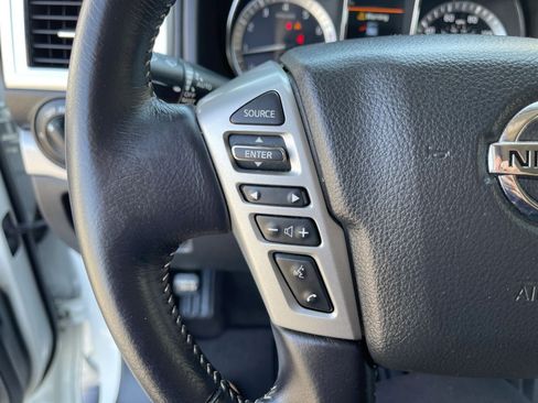 Used 2019 Nissan Titan PRO-4X w/ Pro-4x Utility Package AWD/4WD image 27