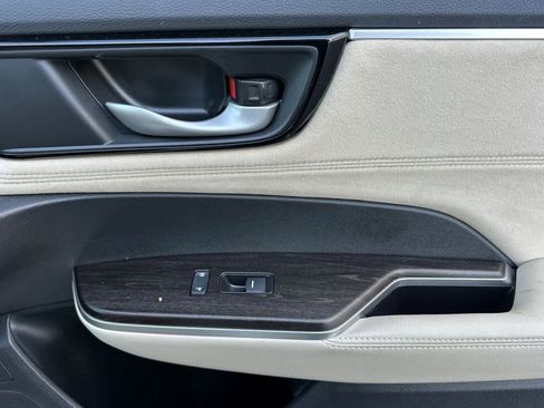 Used 2019 Honda Clarity Touring image 18