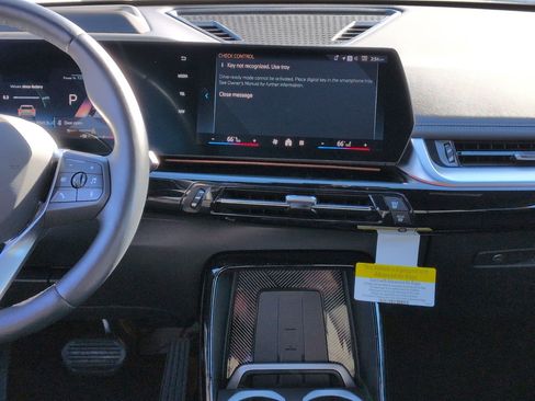 Used 2025 BMW X1 xDrive28i w/ Technology Package image 29