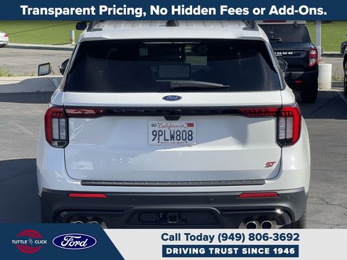 Used 2025 Ford Explorer ST AWD/4WD image 5