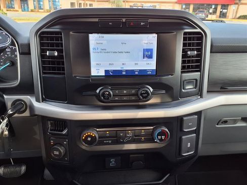 Used 2022 Ford F150 XLT image 29