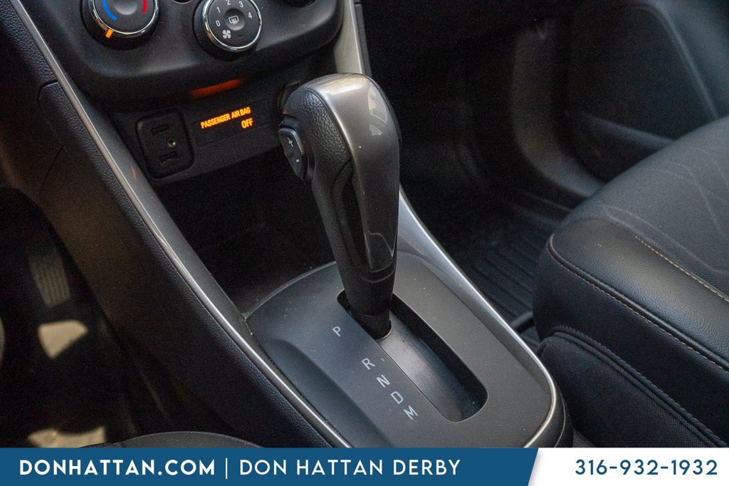 Used 2022 Chevrolet Trax LT w/ Sport Edition FWD image 10