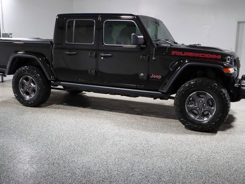 Used 2020 Jeep Gladiator Rubicon image 6