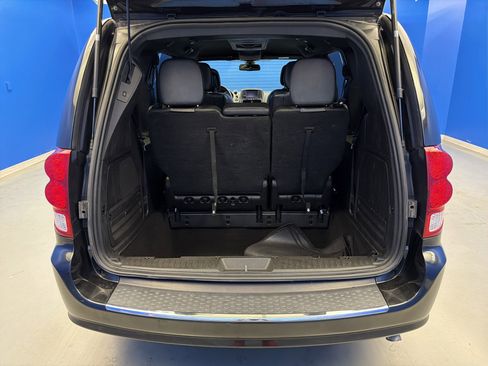 Used 2019 Dodge Grand Caravan GT FWD image 28