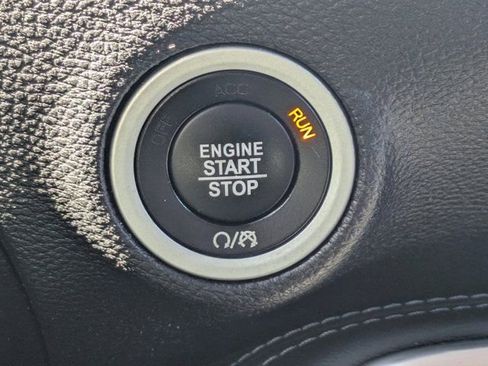 Used 2016 Dodge Challenger R/T Scat Pack image 21