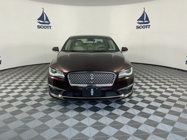 Used 2019 Lincoln MKZ Premiere AWD/4WD image 2