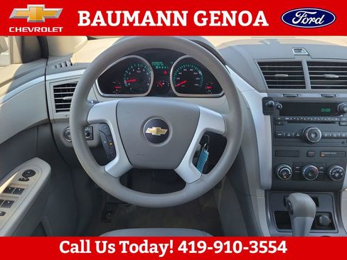 Used 2012 Chevrolet Traverse LS FWD image 13