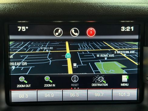 Used 2015 GMC Yukon Denali w/ Premium Package AWD/4WD image 49