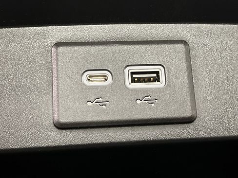 Certified 2022 Chevrolet Tahoe Z71 w/ Luxury Package image 29