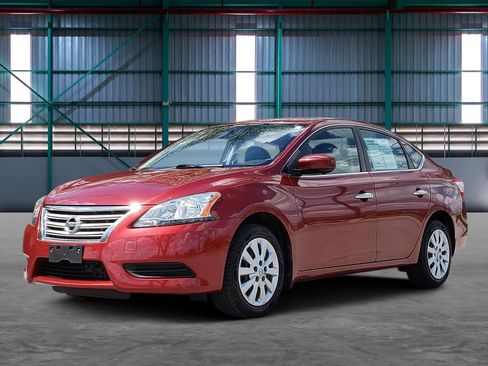 Used 2015 Nissan Sentra SV FWD image 1