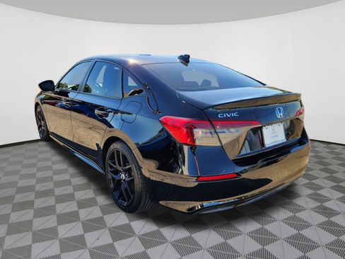 Certified 2022 Honda Civic Sport image 3