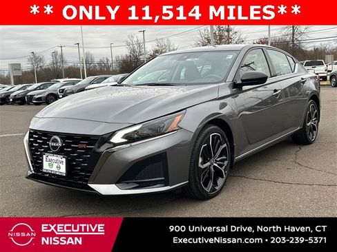 Certified 2023 Nissan Altima 2.5 SR image 5