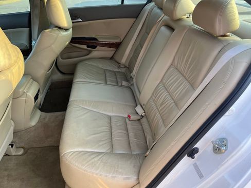 Used 2010 Honda Accord EX-L image 11