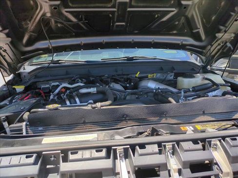 Used 2015 Ford F250 Lariat w/ Lariat Interior Package AWD/4WD image 22