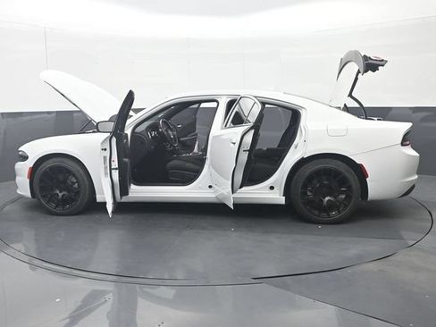 Used 2023 Dodge Charger SXT RWD image 37