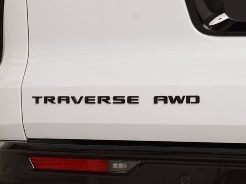 New 2026 Chevrolet Traverse RS AWD/4WD image 24