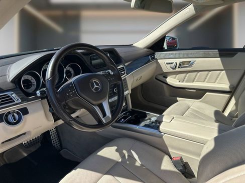 Used 2015 Mercedes-Benz E 400 Sedan image 11
