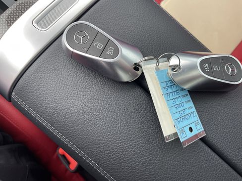 Certified 2025 Mercedes-Benz CLE 300 CLE 300 image 38